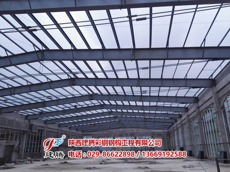 建腾钢构的檩条安装施工